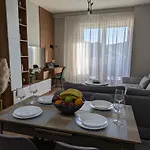 Golden View Apartament Tirana
