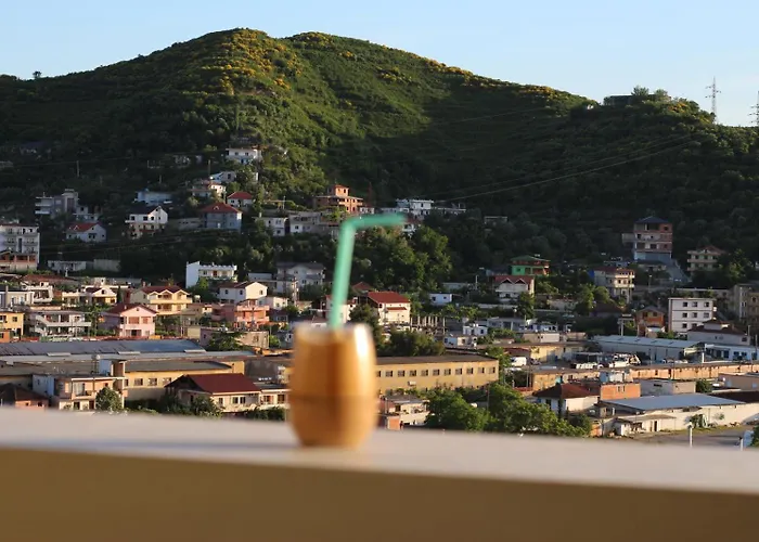 Golden View