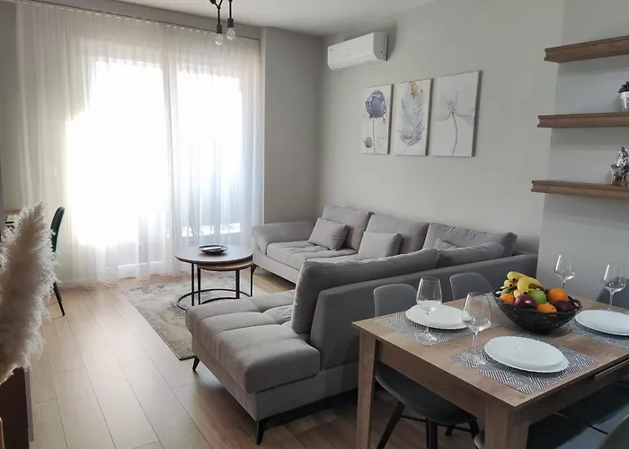 公寓 Golden View 地拉那